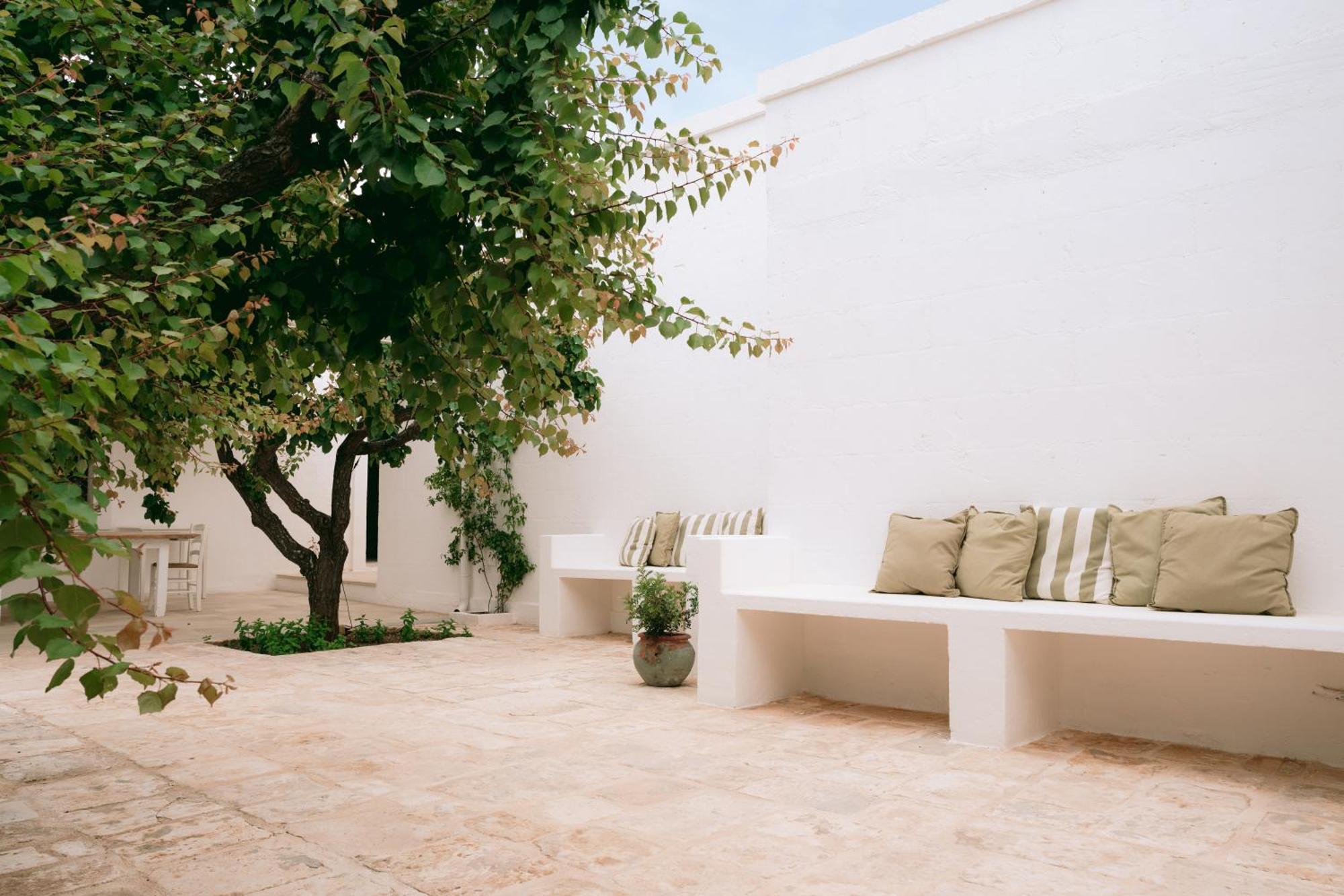 Oltre Gli Ulivi Bed & Breakfast Ostuni Eksteriør bilde