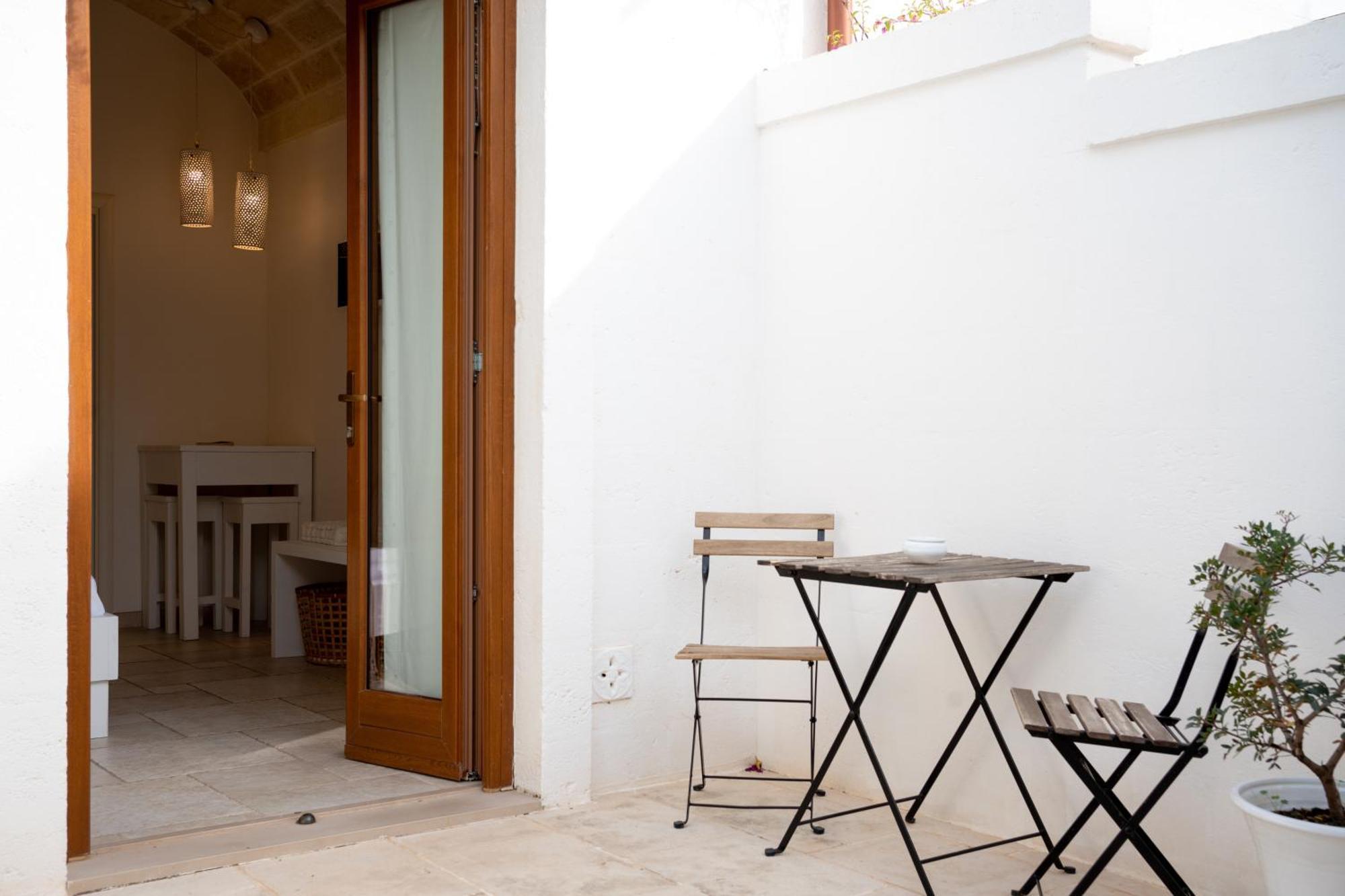 Oltre Gli Ulivi Bed & Breakfast Ostuni Eksteriør bilde