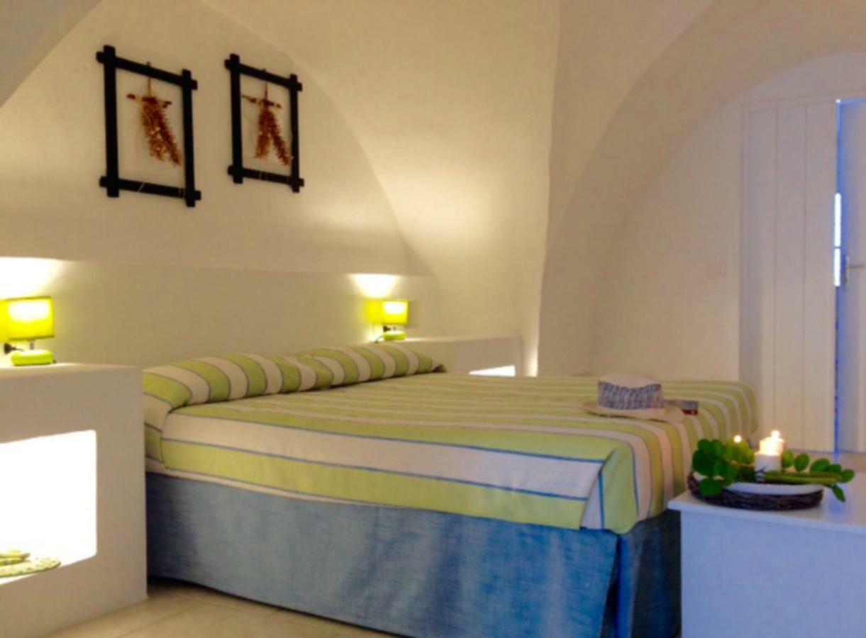 Oltre Gli Ulivi Bed & Breakfast Ostuni Eksteriør bilde